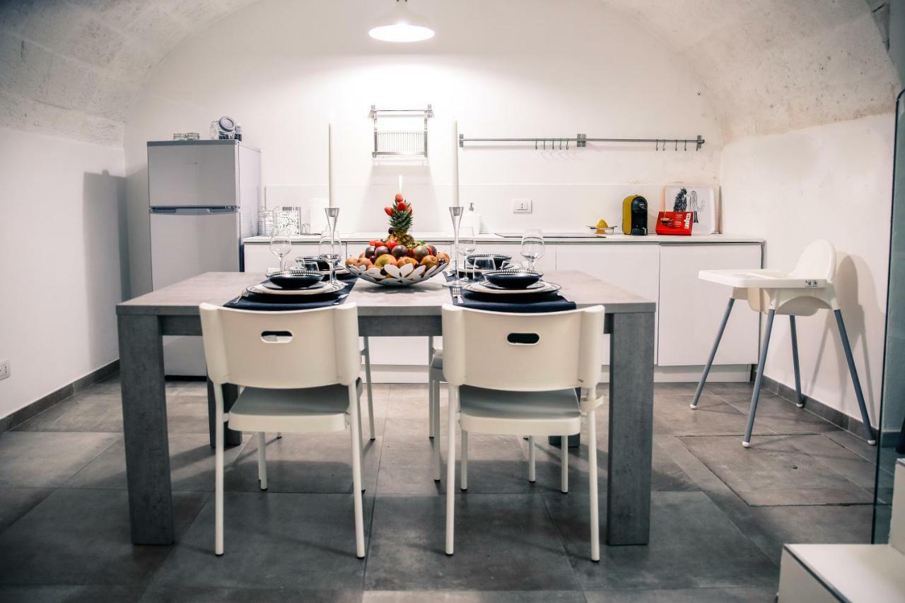Casa Vacanze Antiche Mura E Poi Монополи Экстерьер фото
