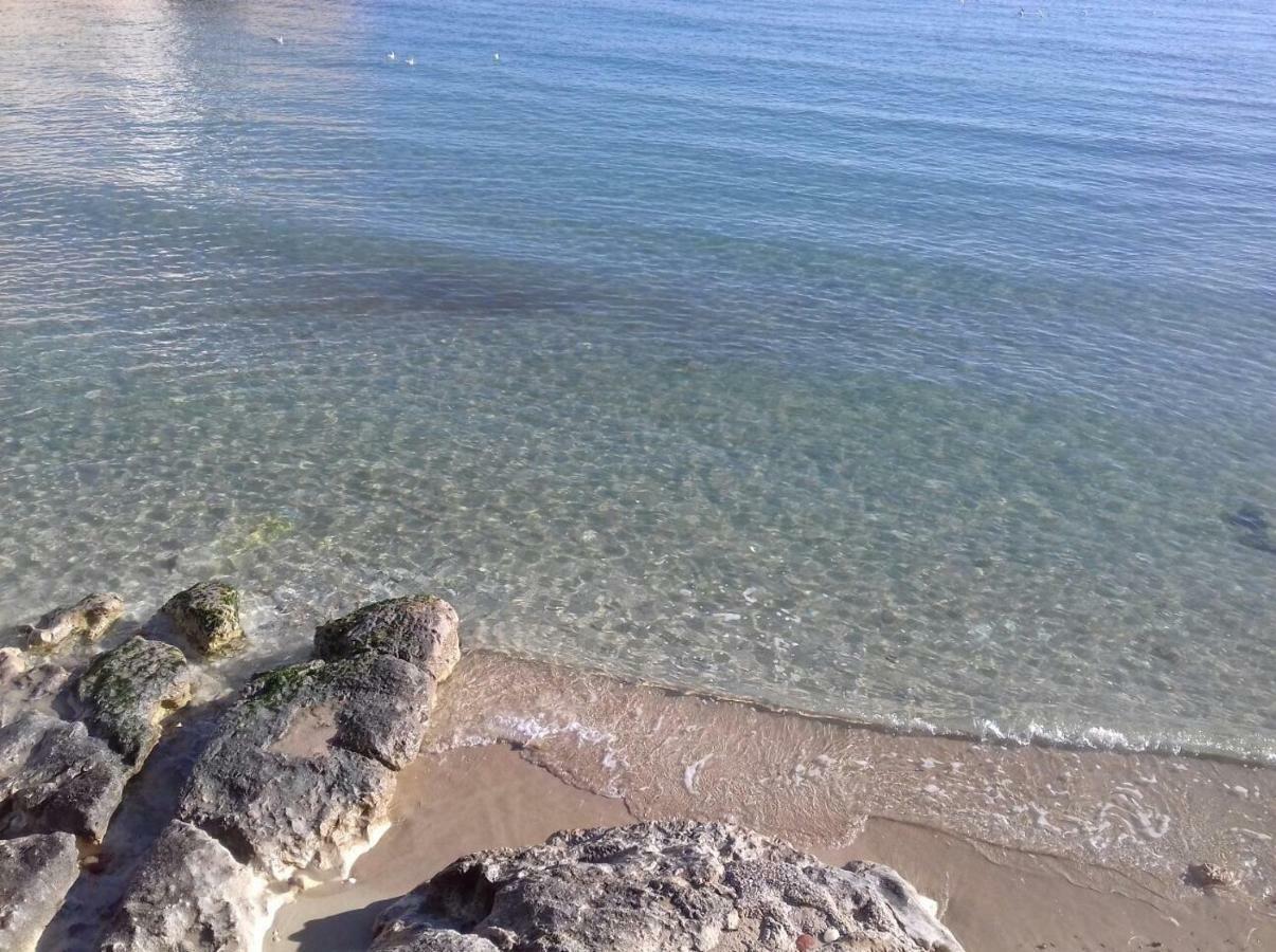 Casa Vacanze Antiche Mura E Poi Монополи Экстерьер фото